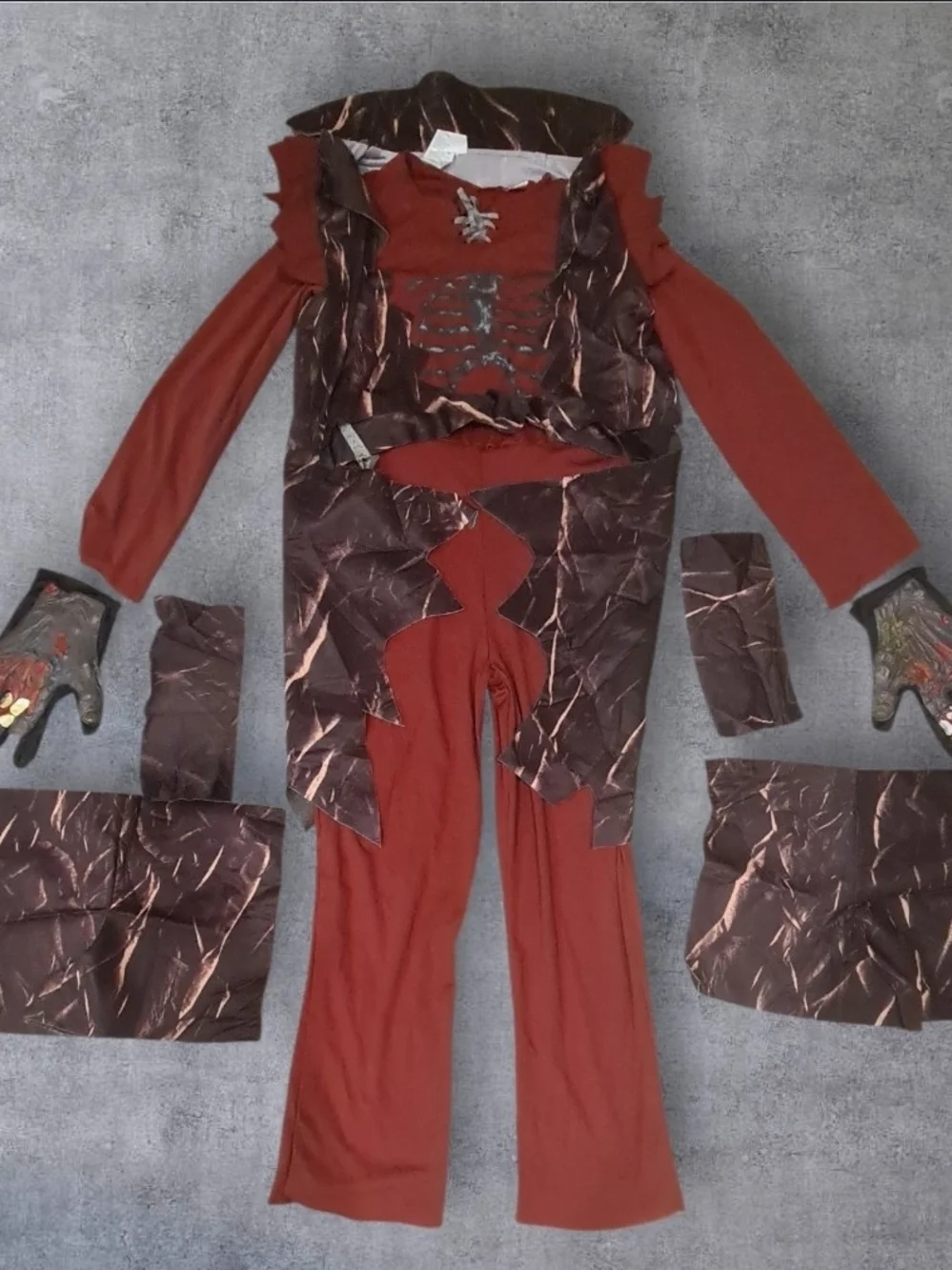 Boys Zombie living dead Halloween costume with gloves size 10/12 Husky